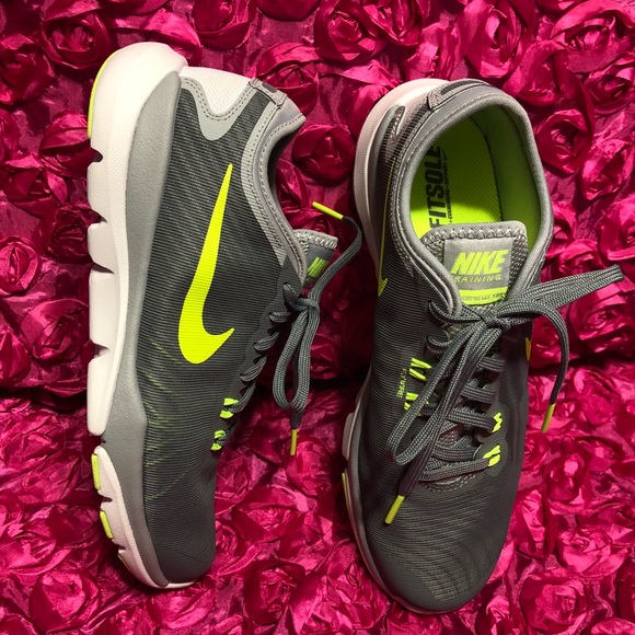 Nike Shoes - Nike Womens Flex Supreme Tr 4 Cool